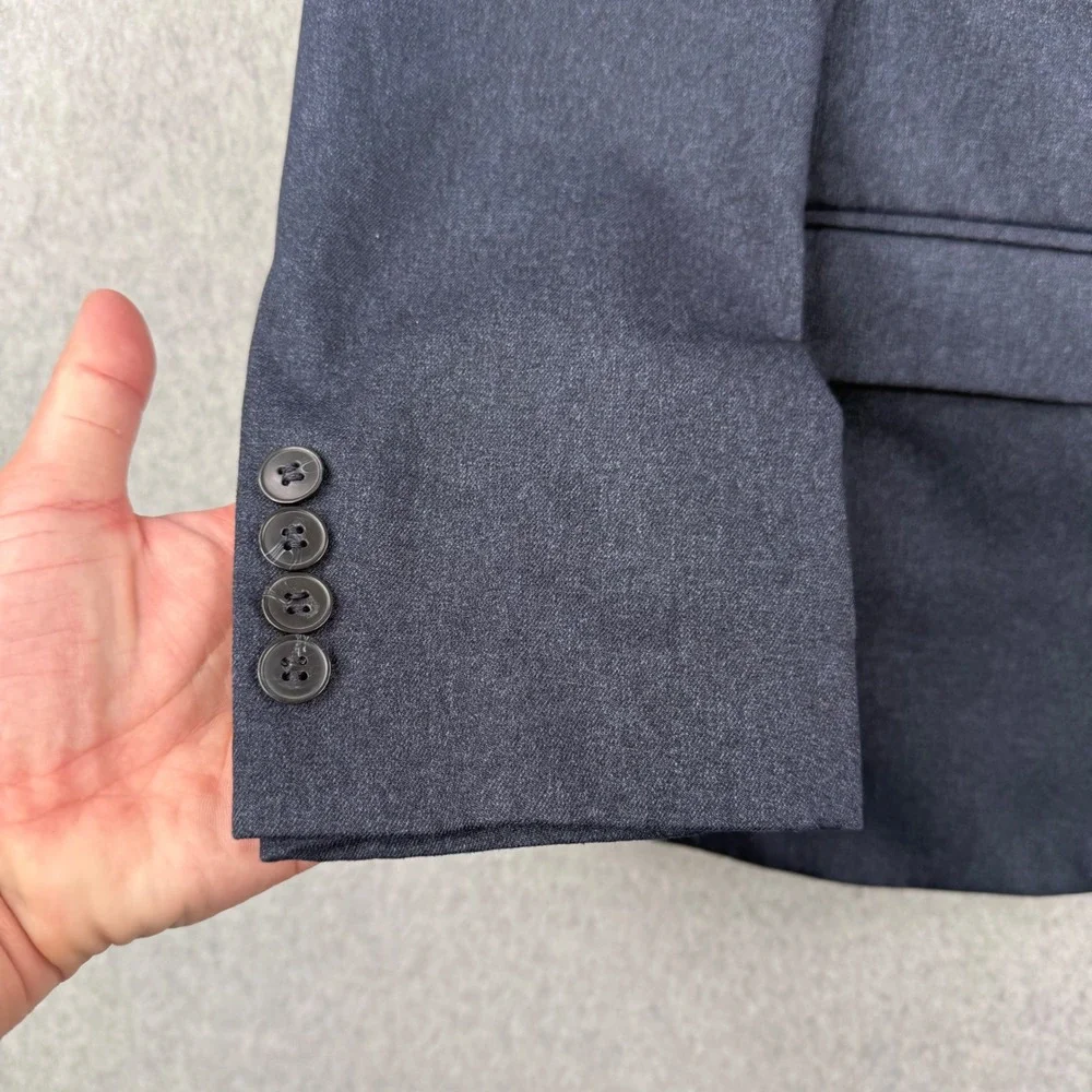 Bluffworks excellent no